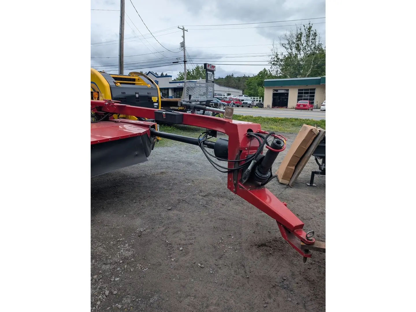 New Holland H7230