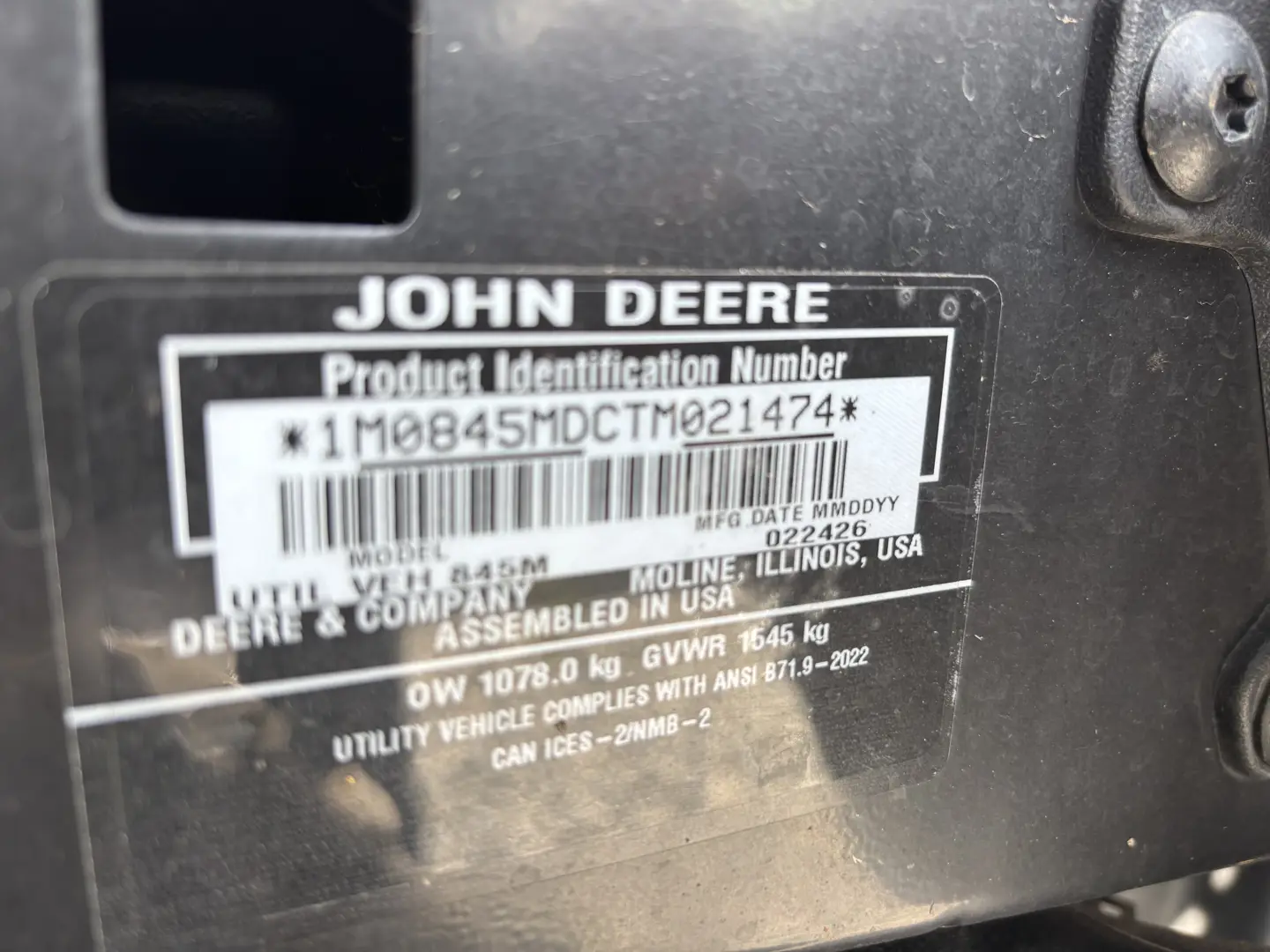 John Deere 845M