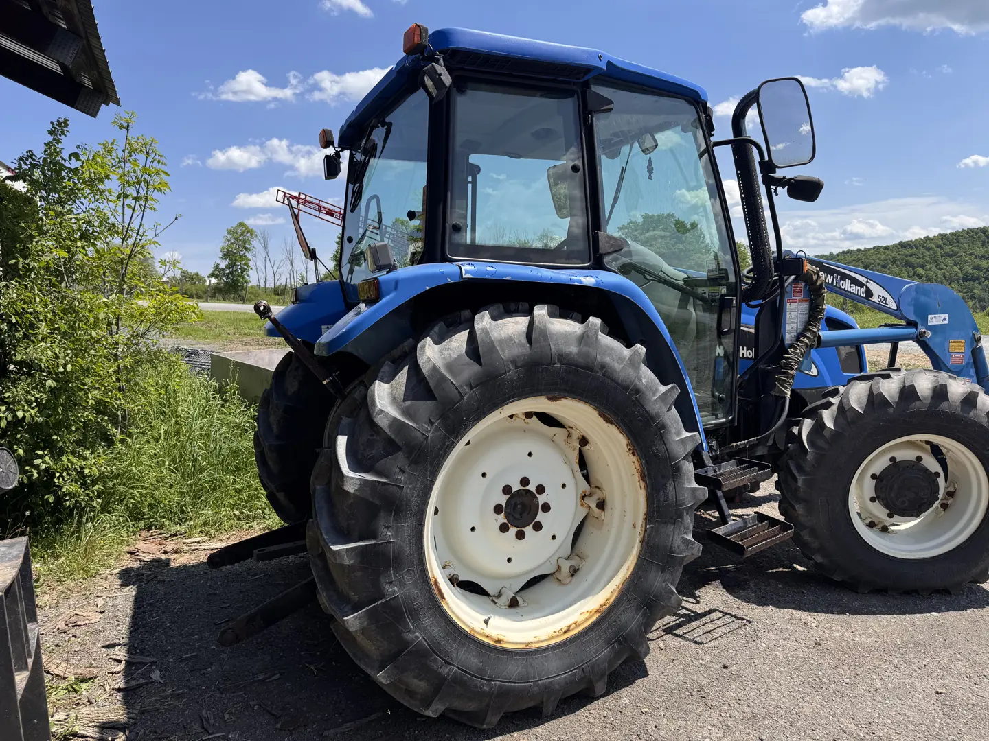 New Holland TL90A