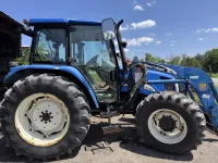 New Holland TL90A