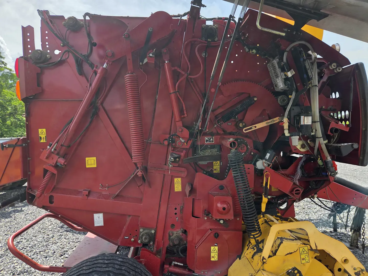 New Holland ROLL-BELT 450RC