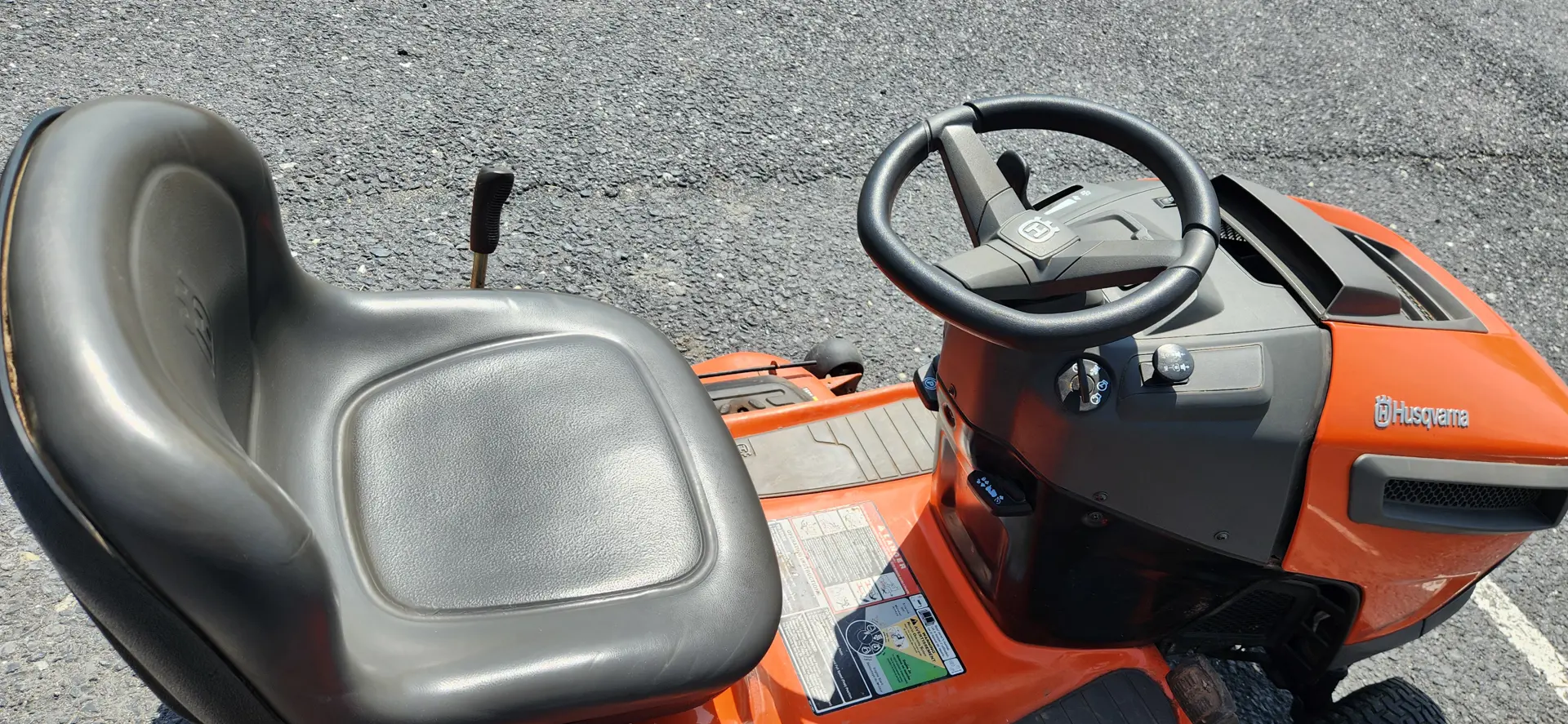 Husqvarna YTH24V54