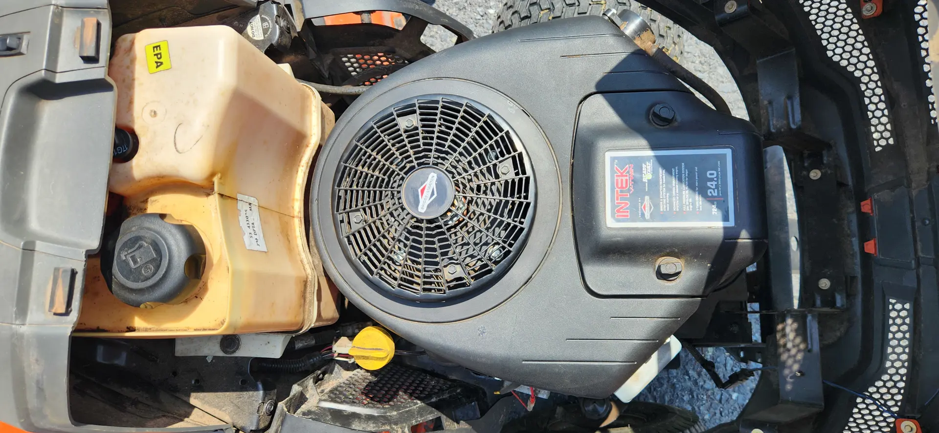 Husqvarna YTH24V54