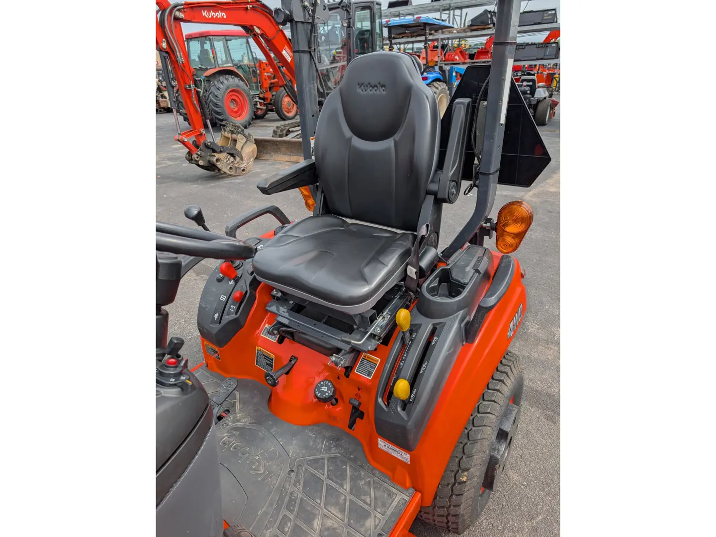 Kubota BX2380RV60D