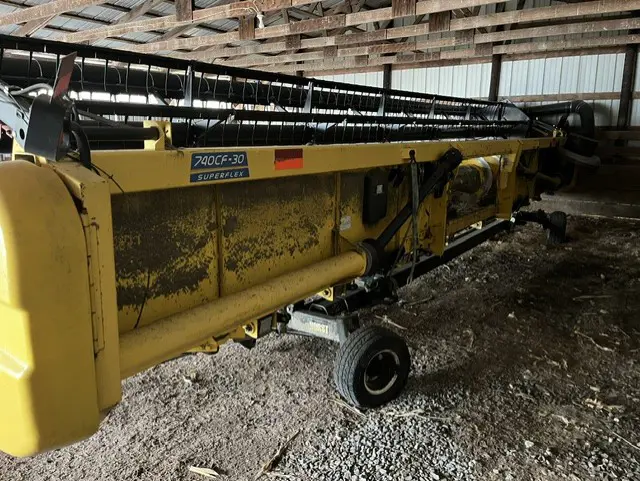 New Holland 740CF-30