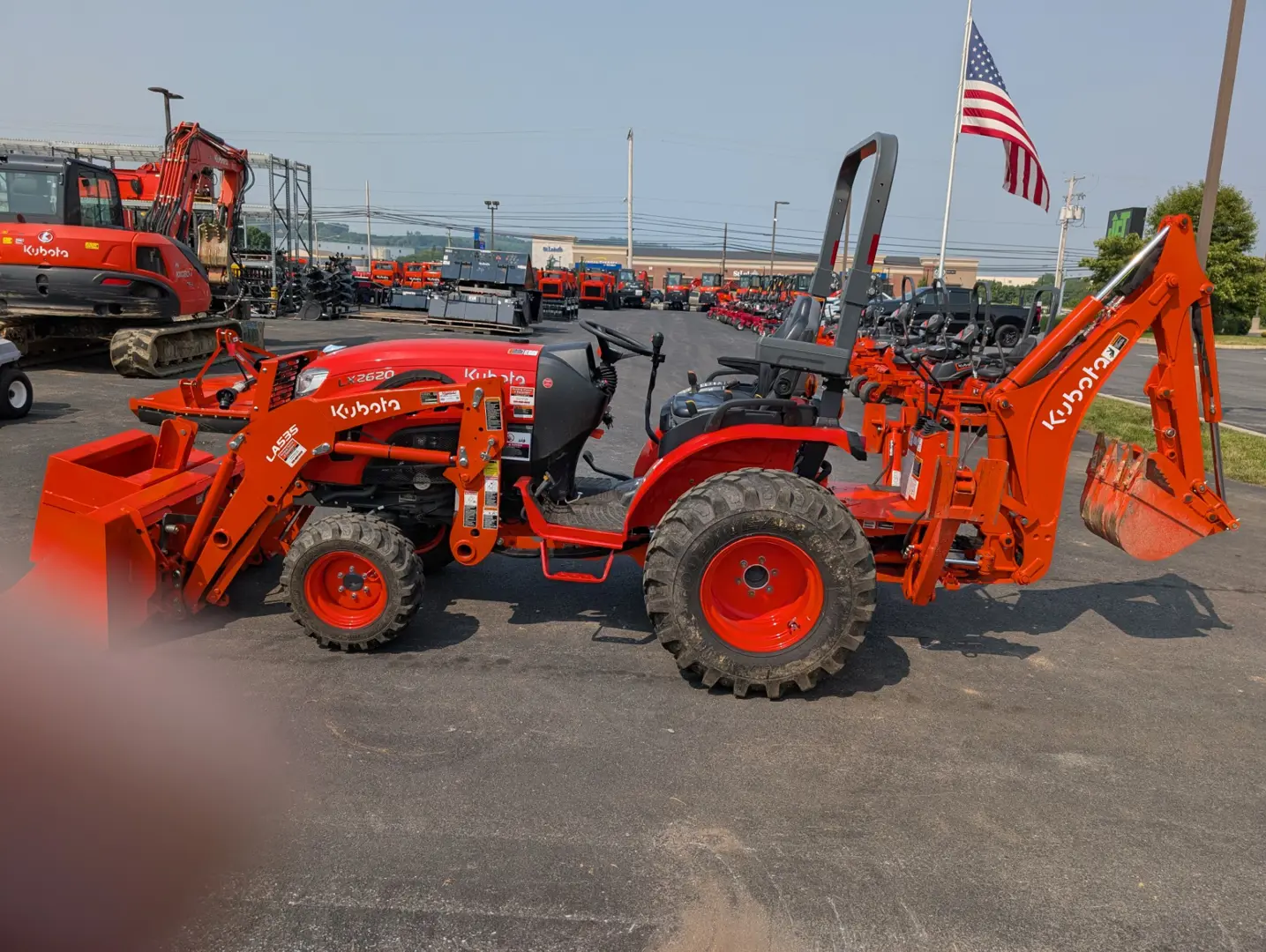 Kubota LX2620HSD