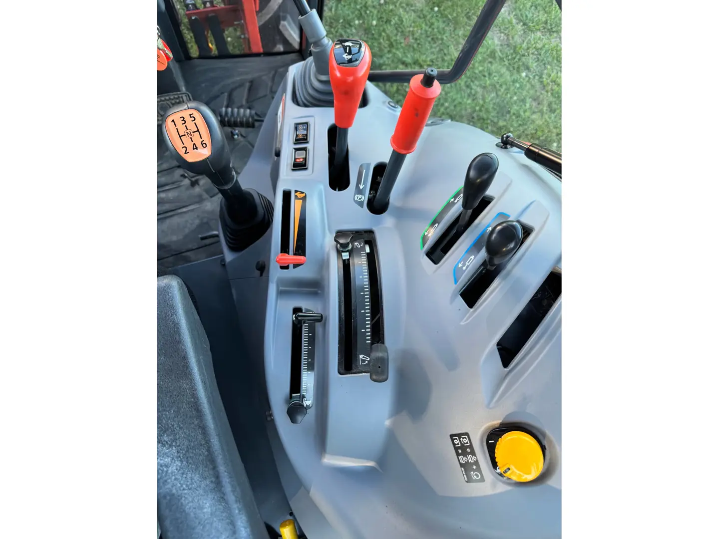 Kubota M4D-071HDC12