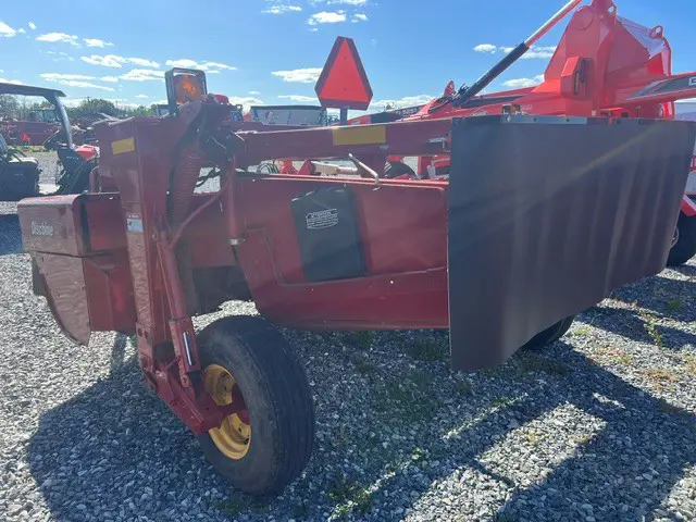 New Holland H7320