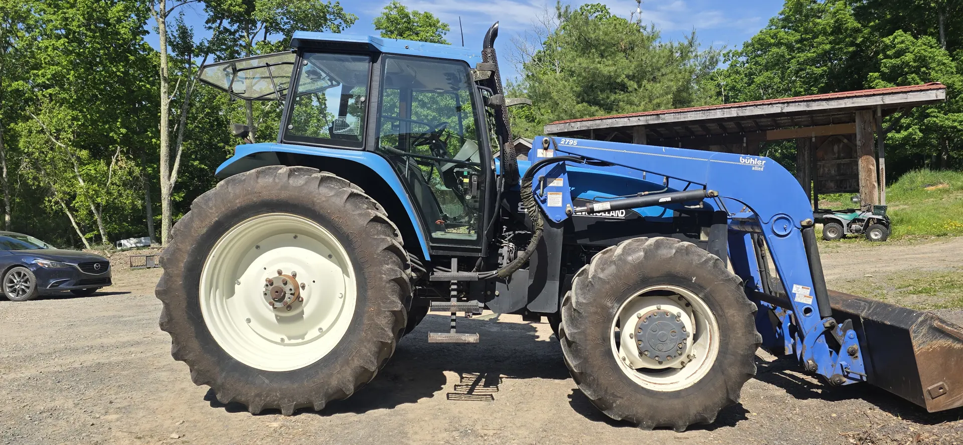 New Holland 8360