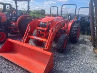 Kubota L4802HST