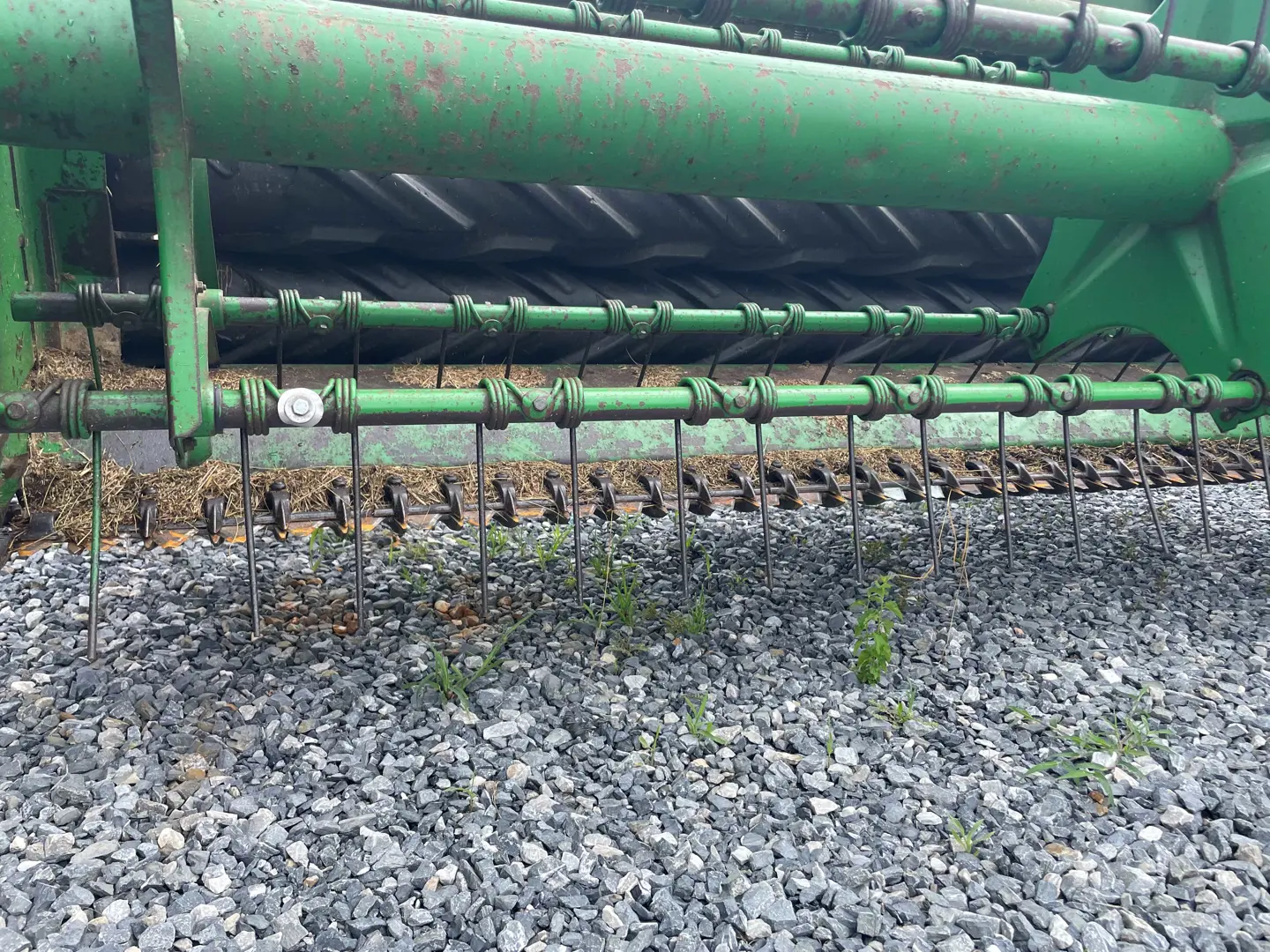 John Deere 820