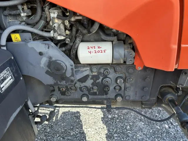 Kubota m7-151