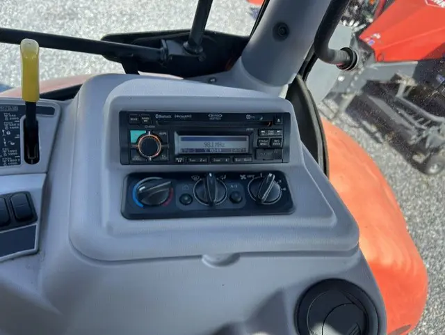 Kubota m7-151