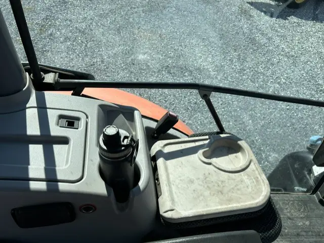 Kubota m7-151