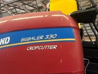 New Holland BIG BALER 330PC