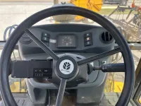 New Holland LB110.B