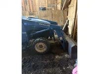 New Holland TC33D