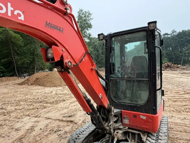 Kubota KX033-4R3A