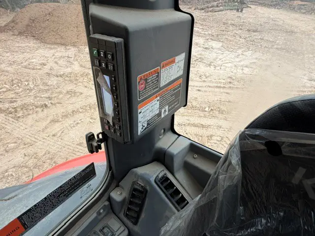 Kubota KX033-4R3A