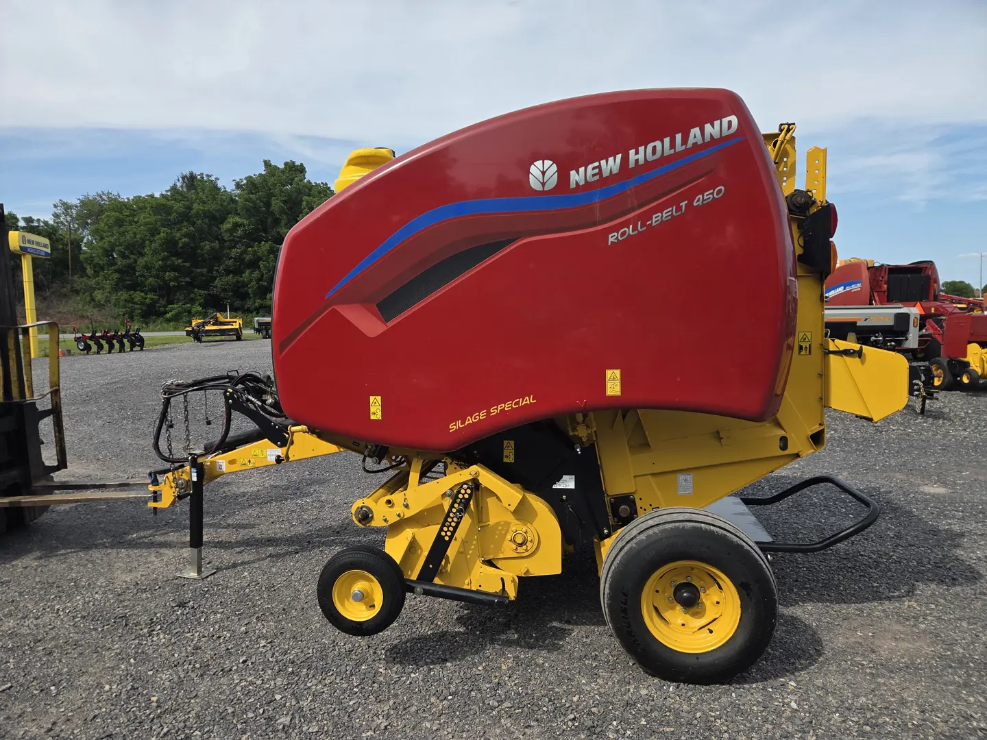 New Holland ROLL-BELT 450SN