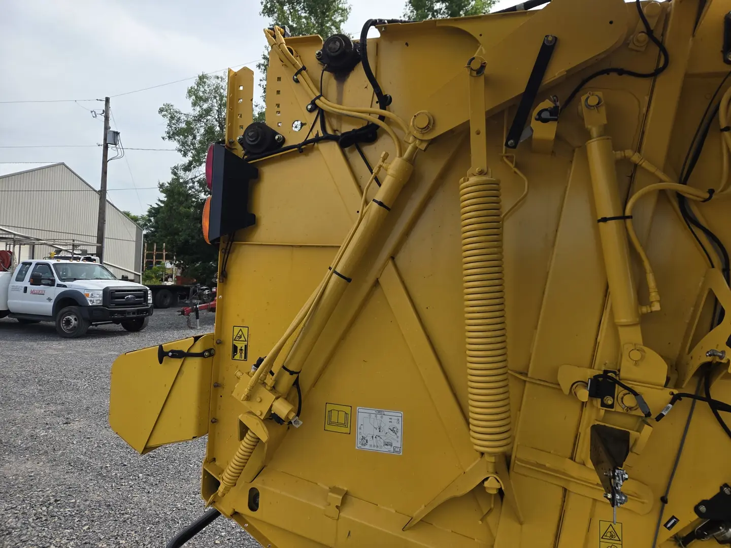 New Holland ROLL-BELT 450SN