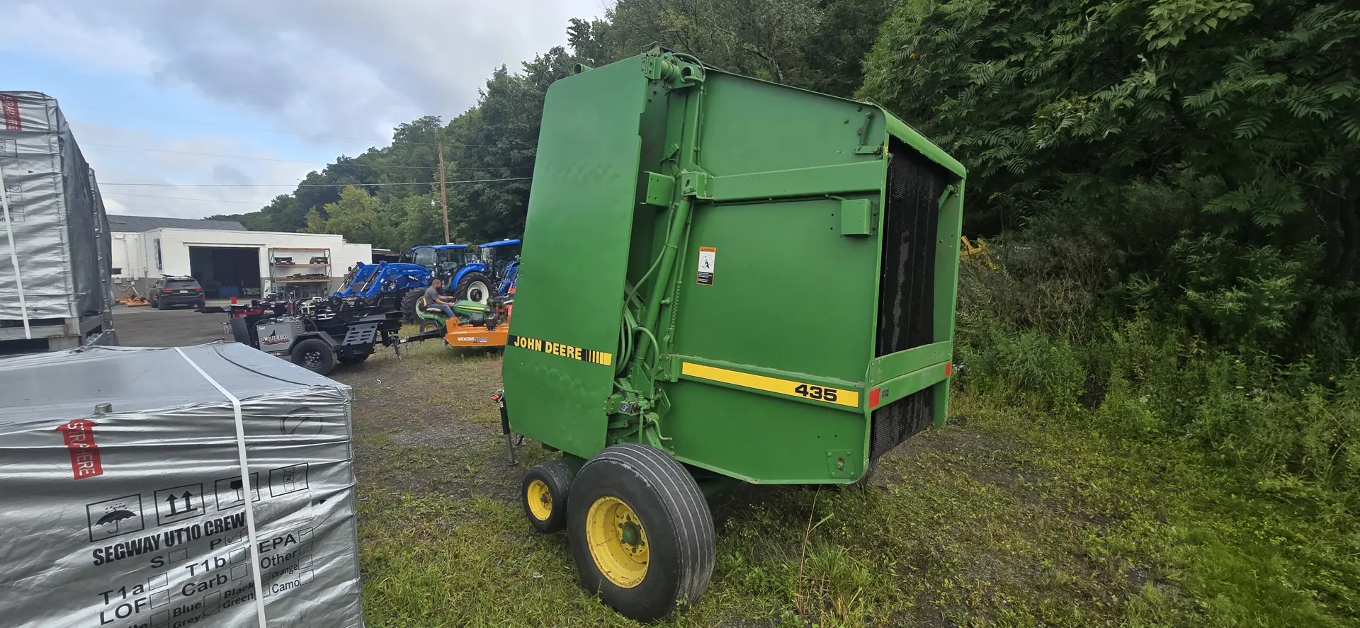 John Deere 435