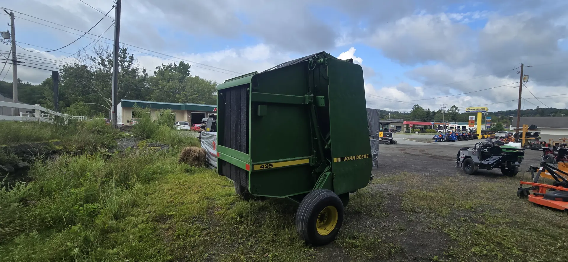 John Deere 435