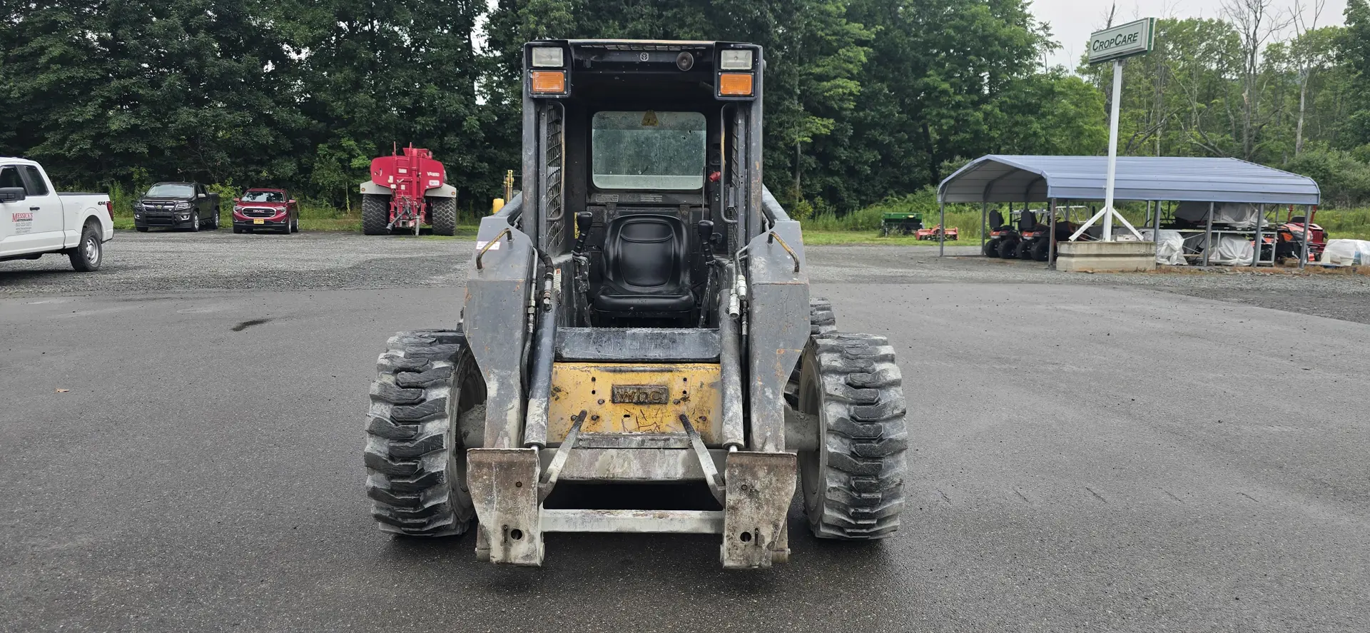 New Holland LS190