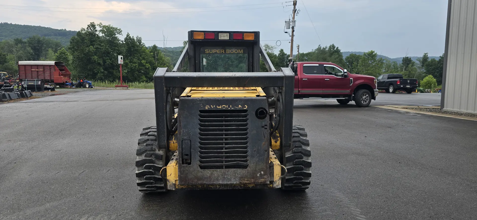 New Holland LS190