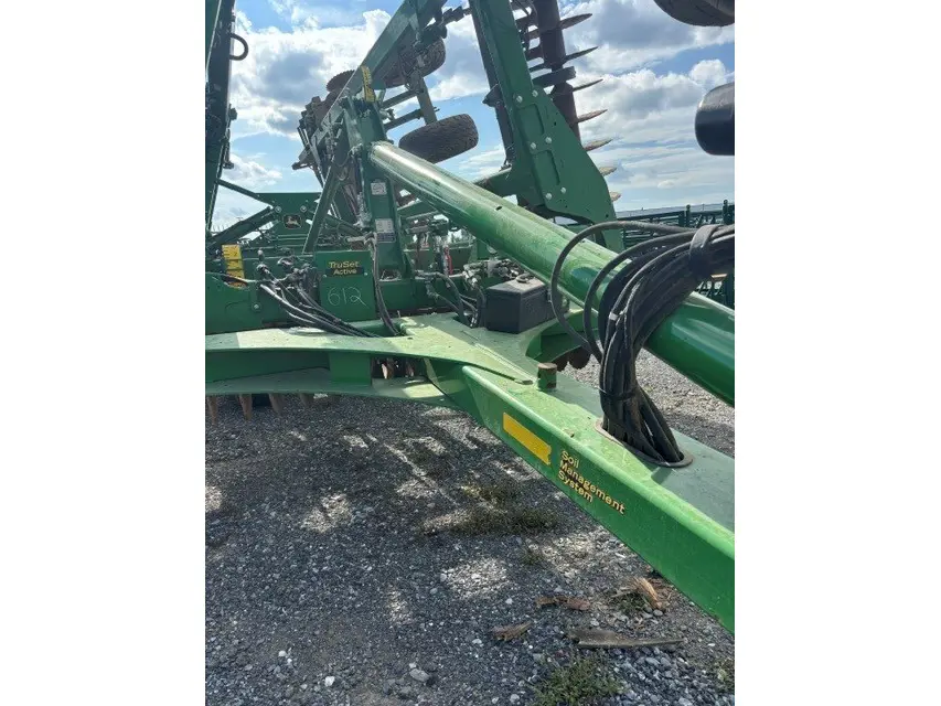 John Deere 2660