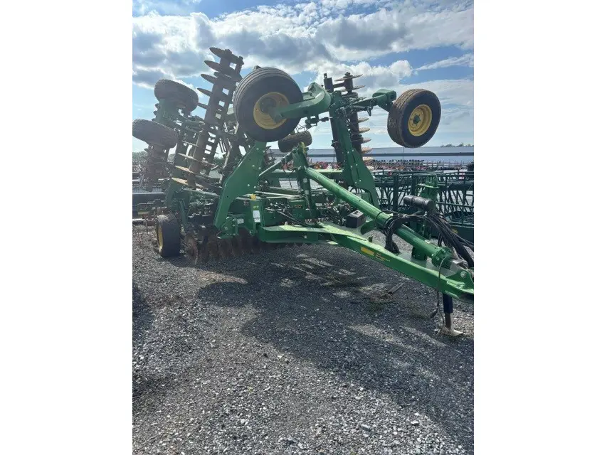 John Deere 2660