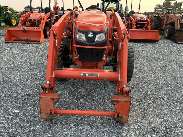 Kubota MX6000HST