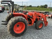 Kubota MX6000HST