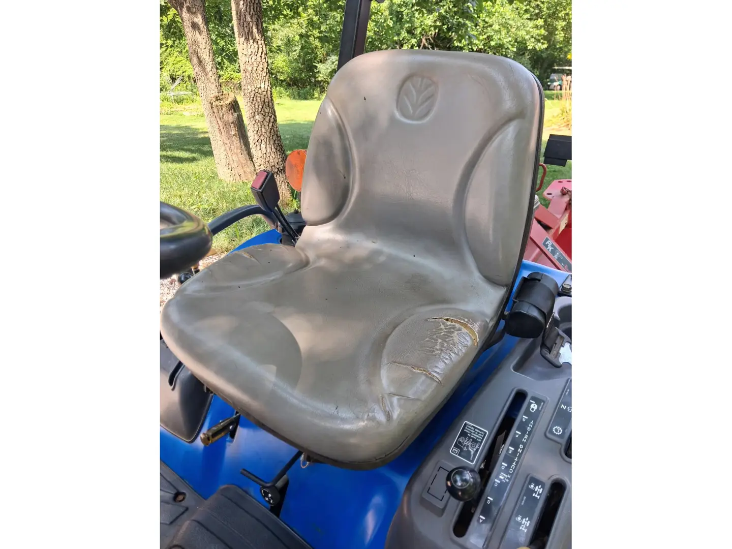 New Holland T1030