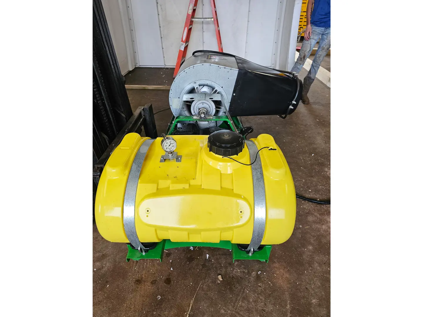 A1 Ranger 40 Gallon Mist Sprayer