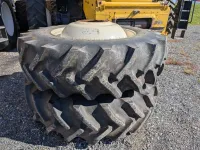 New Holland CR8080