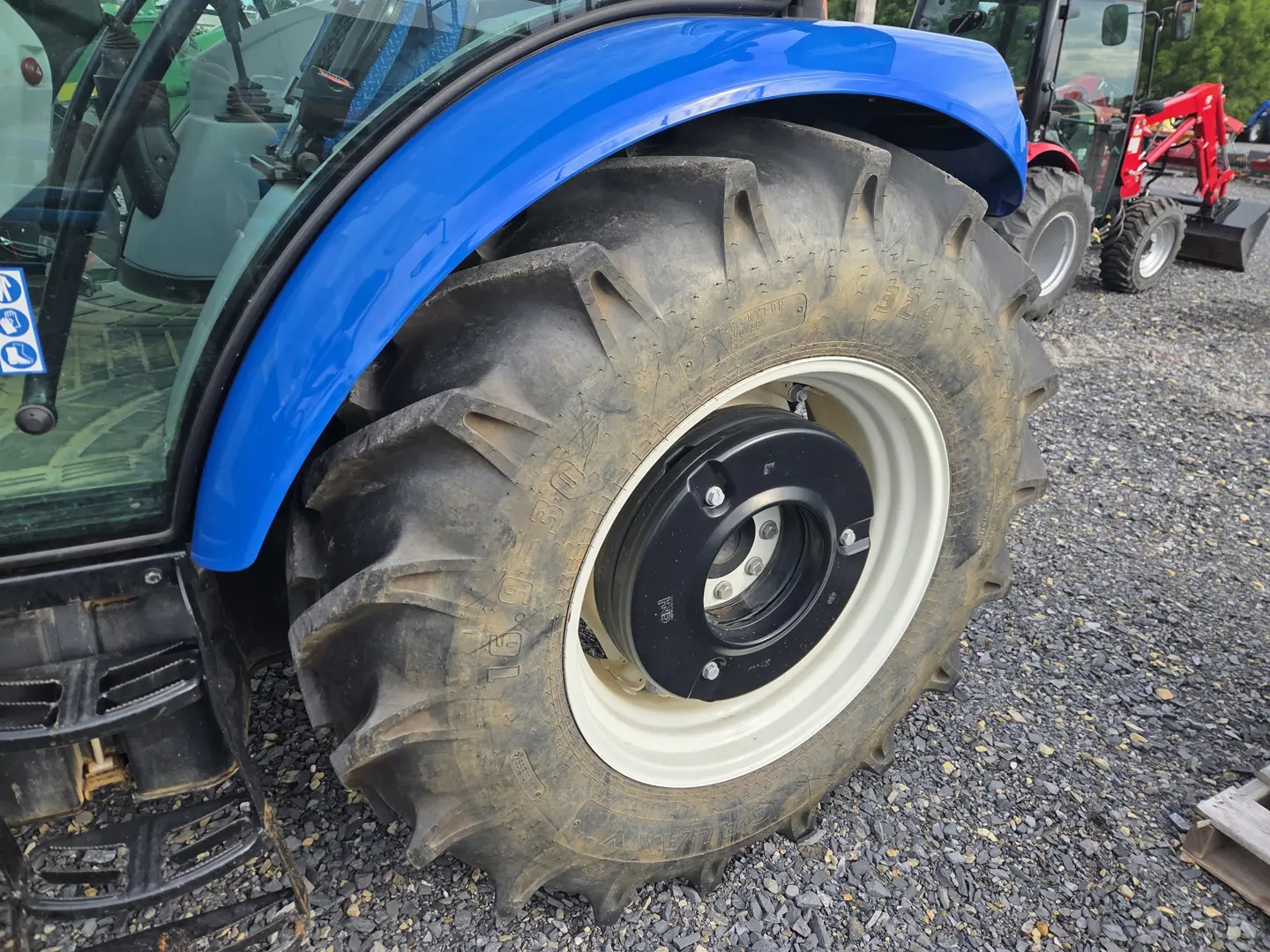 New Holland WORKMASTER 75 T4A