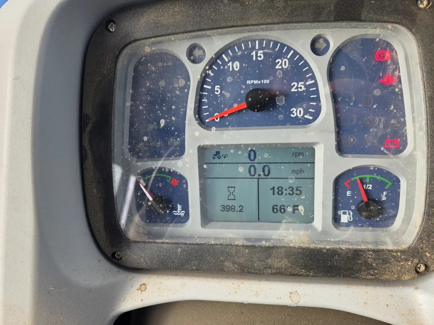 New Holland WORKMASTER 75 T4A