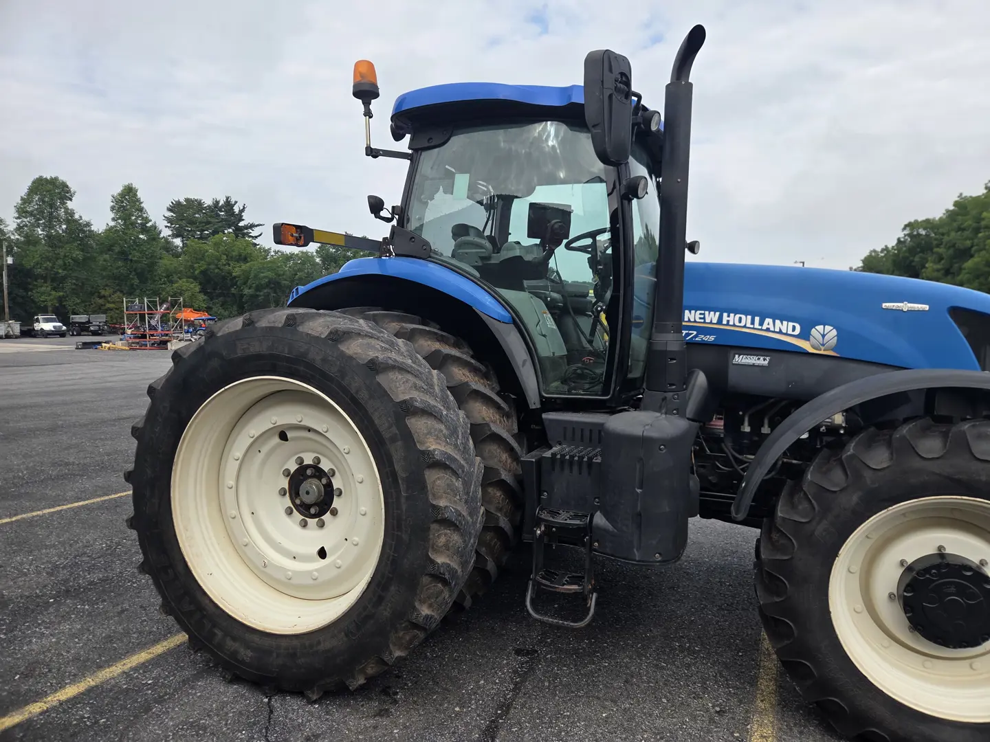 New Holland T7.245