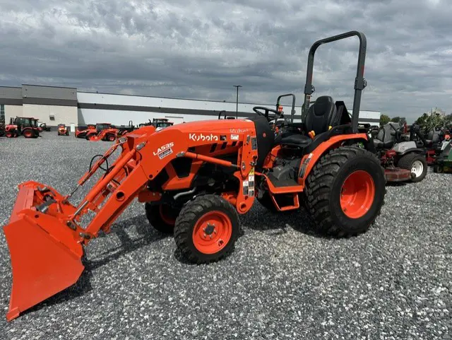 Kubota LX2610HSD