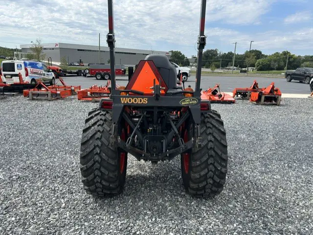 Kubota LX2610HSD