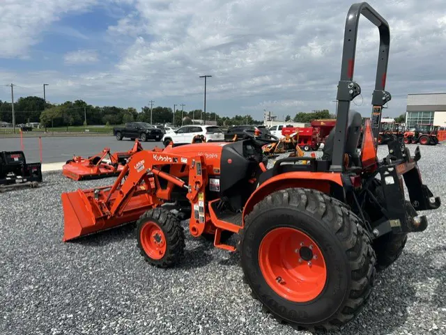 Kubota LX2610HSD