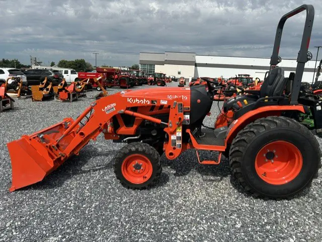 Kubota LX2610HSD