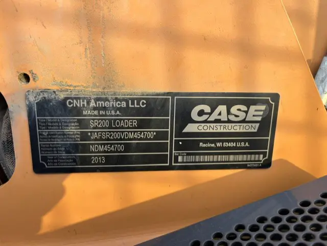 Case SR200