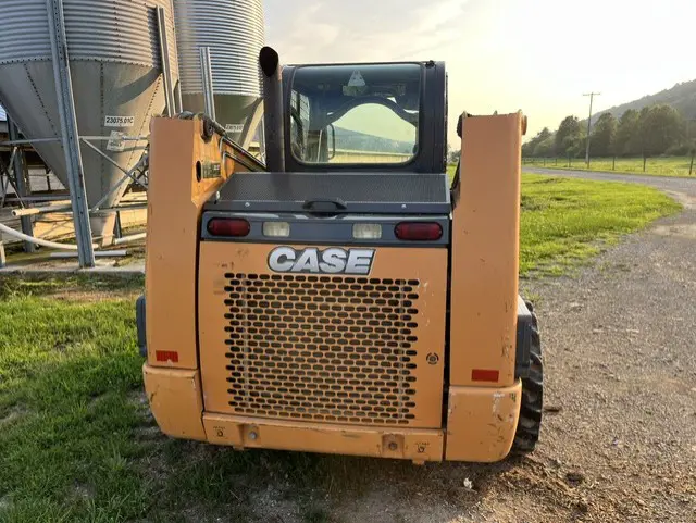 Case SR200