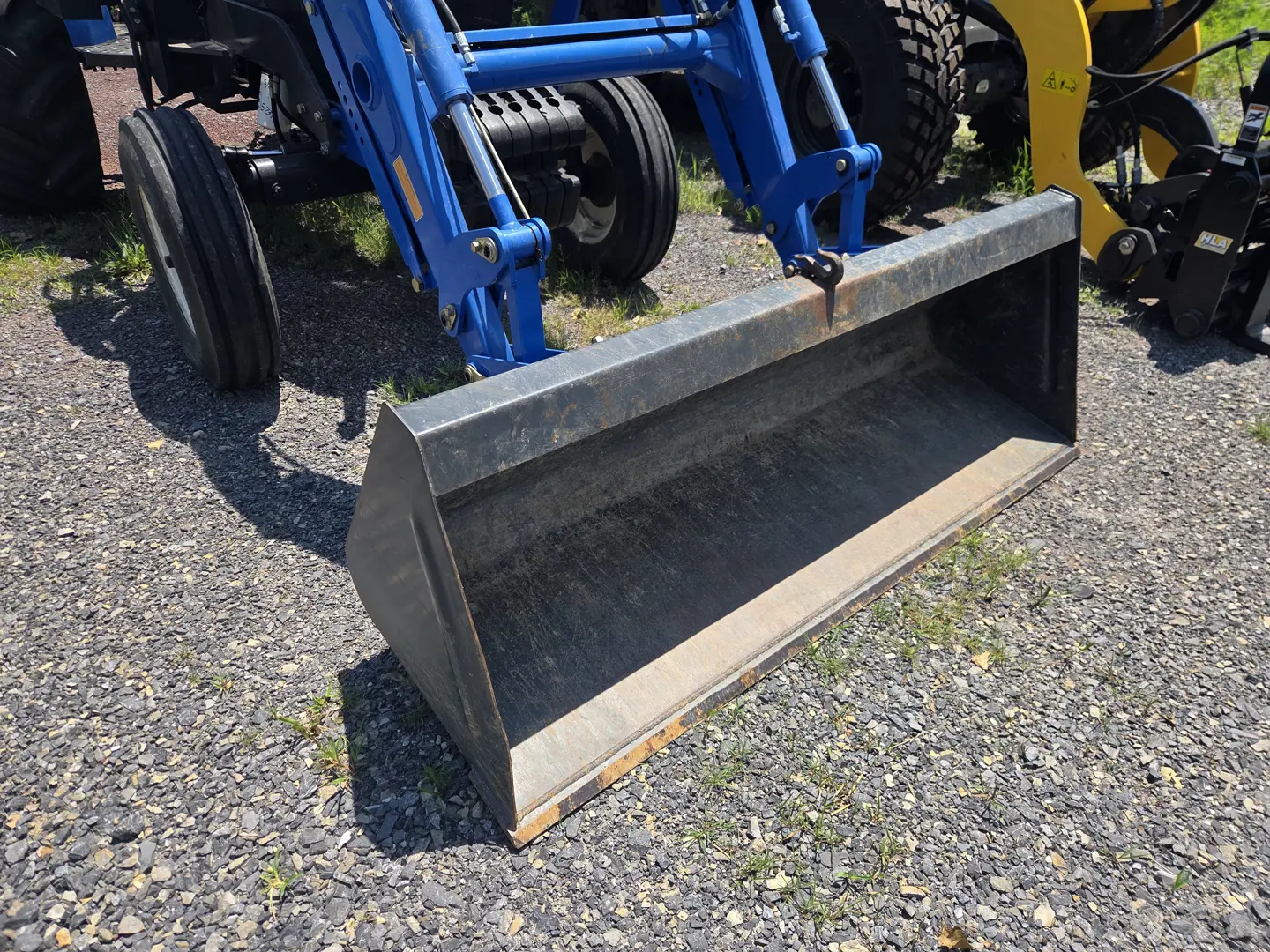 New Holland TT75A