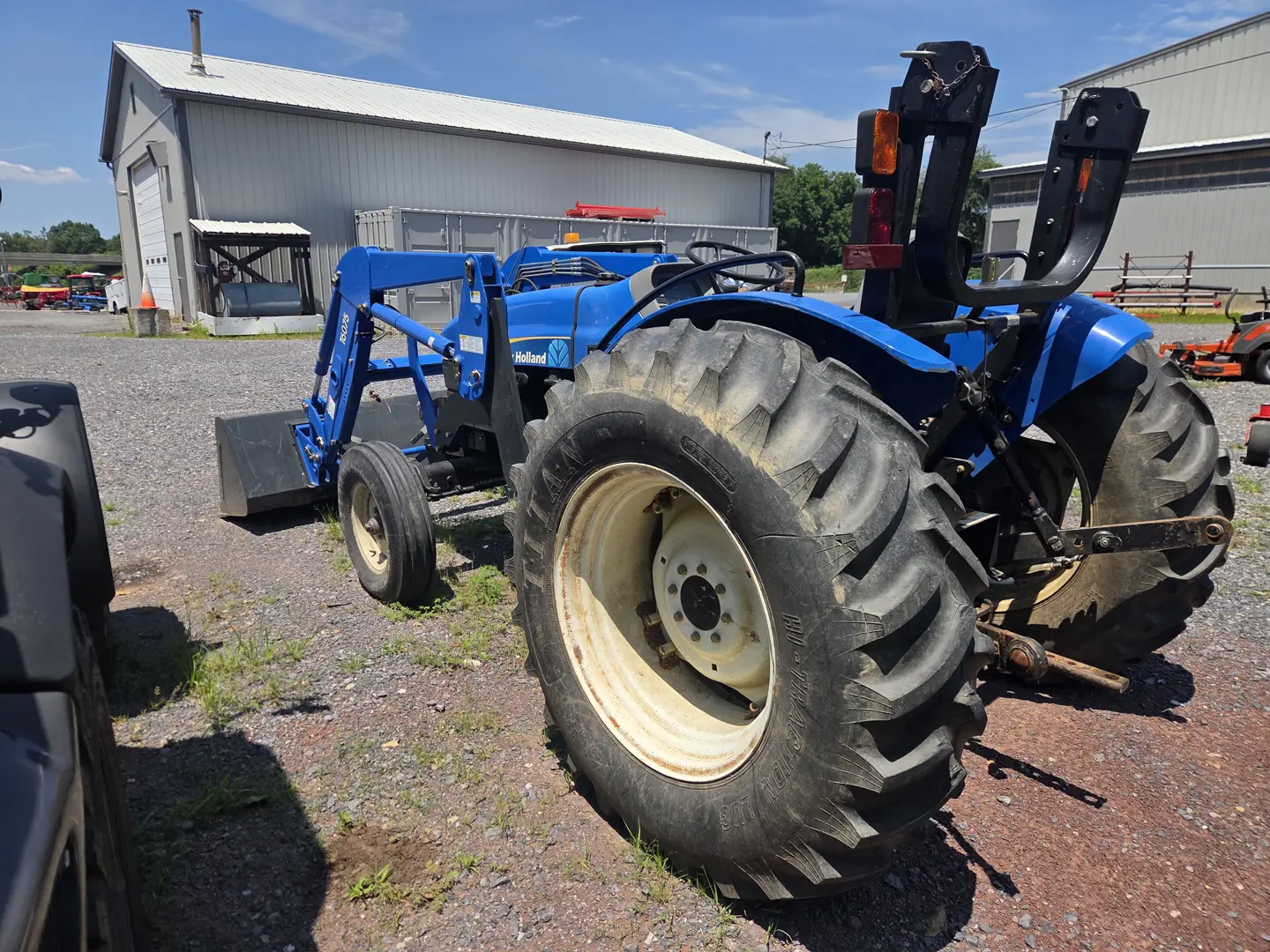 New Holland TT75A