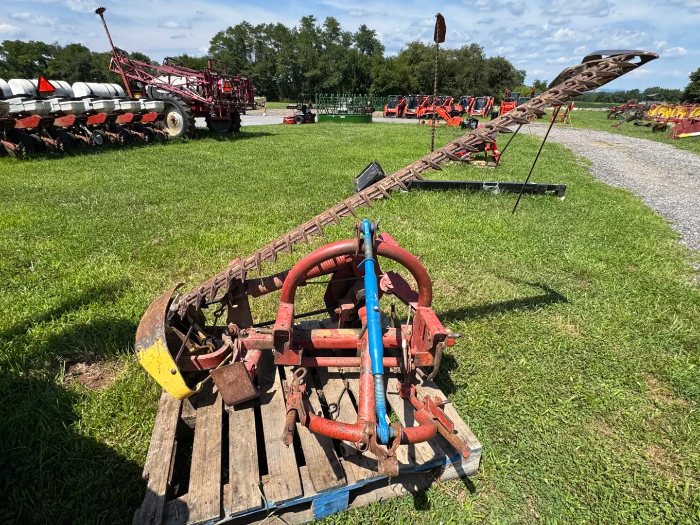 New Holland 451