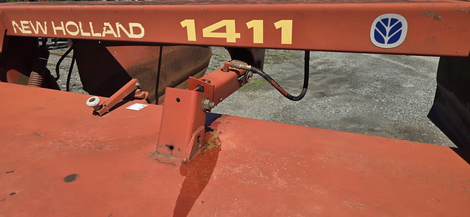 New Holland 1411