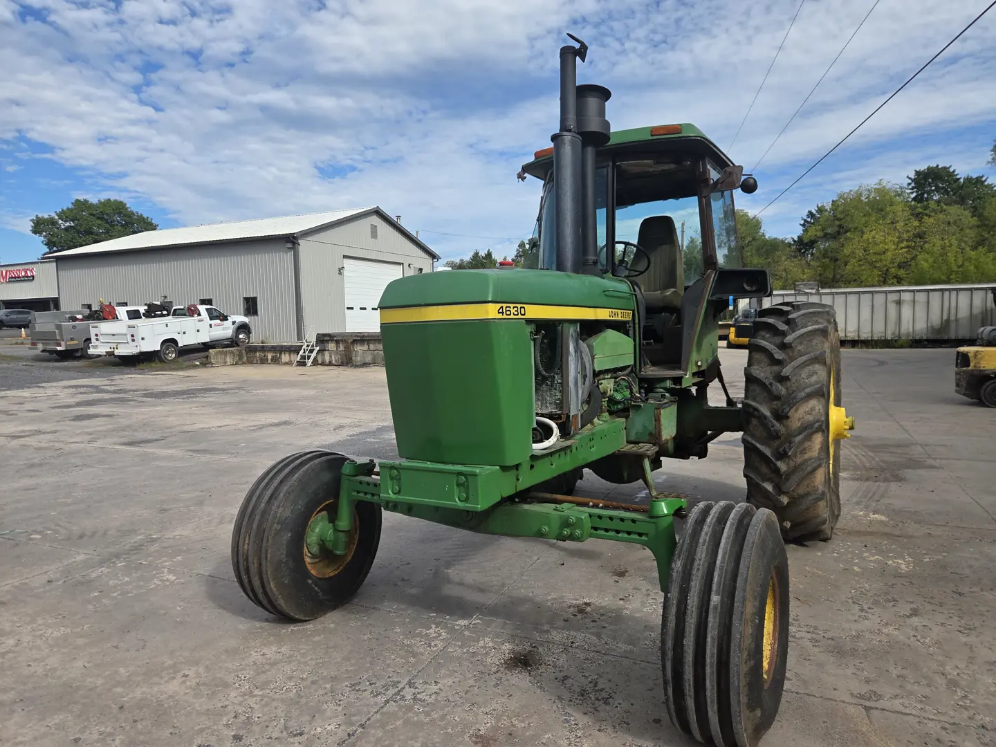 John Deere 4630